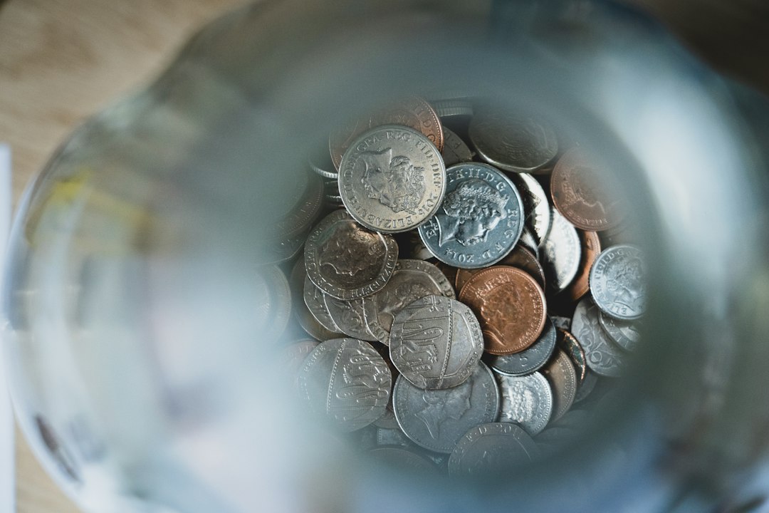 金錢腳本（Money Scripts）：阻止你變有錢的，可能不是收入，是你和錢的關係
